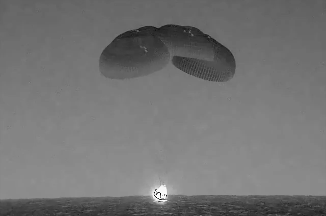 Crew-6 splash-down seen on NASA TV