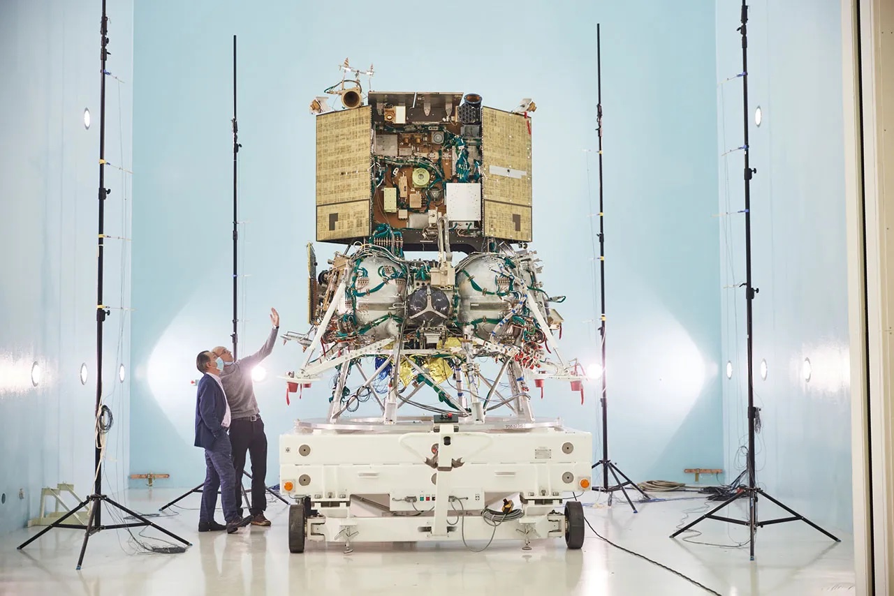 Luna-25 being tested before the launch (Roscosmos)