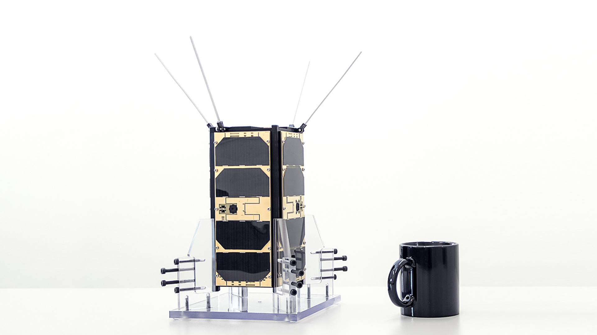 Reaktor Hello World is a 2U CubeSat