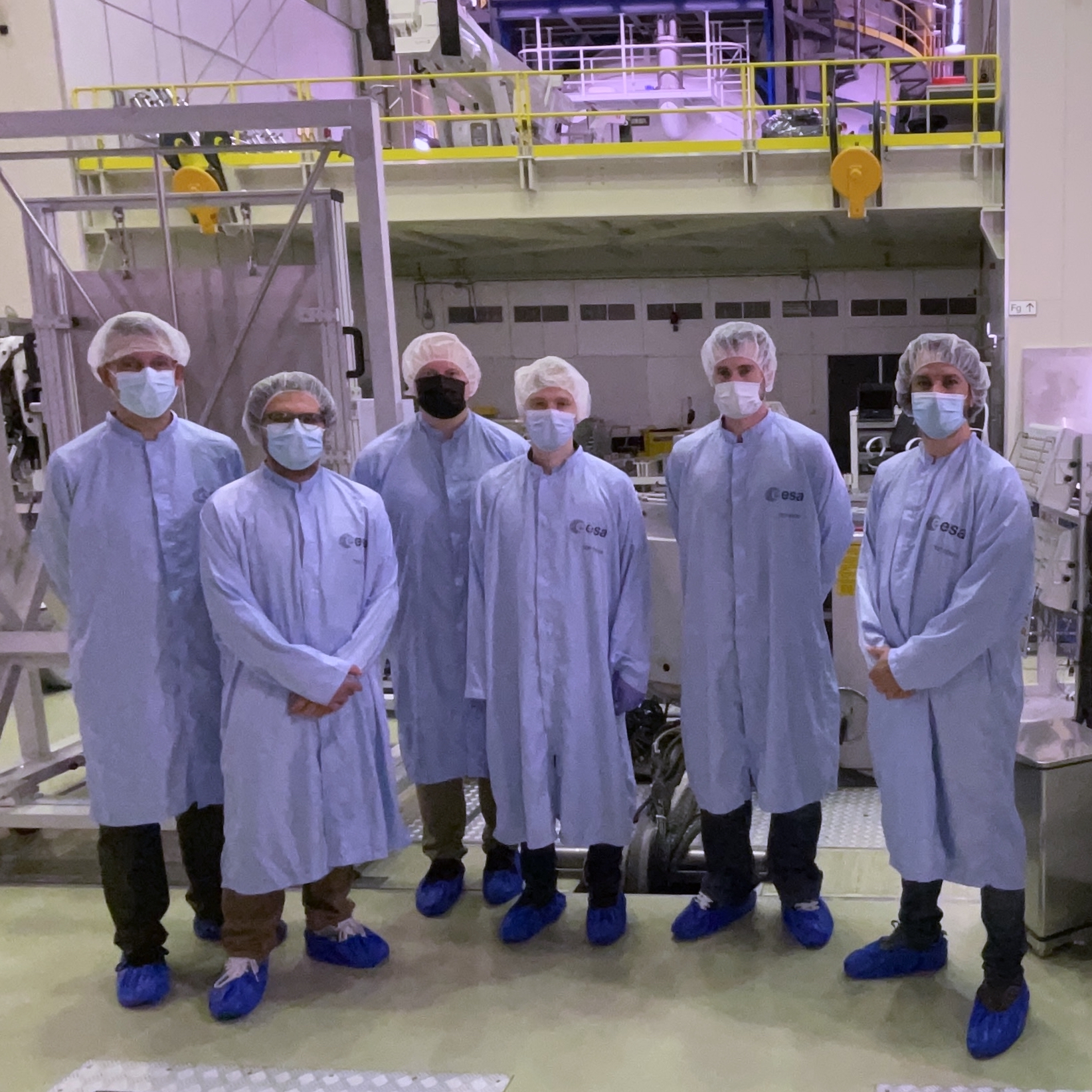 Group photo of the teams from Arctic Astronautics, Huld and ESA.